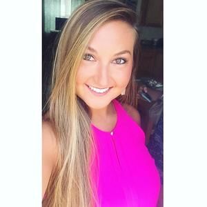 Meet your Posher, Hayley